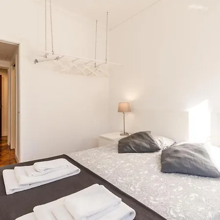 Apartament Carmo Lizbona